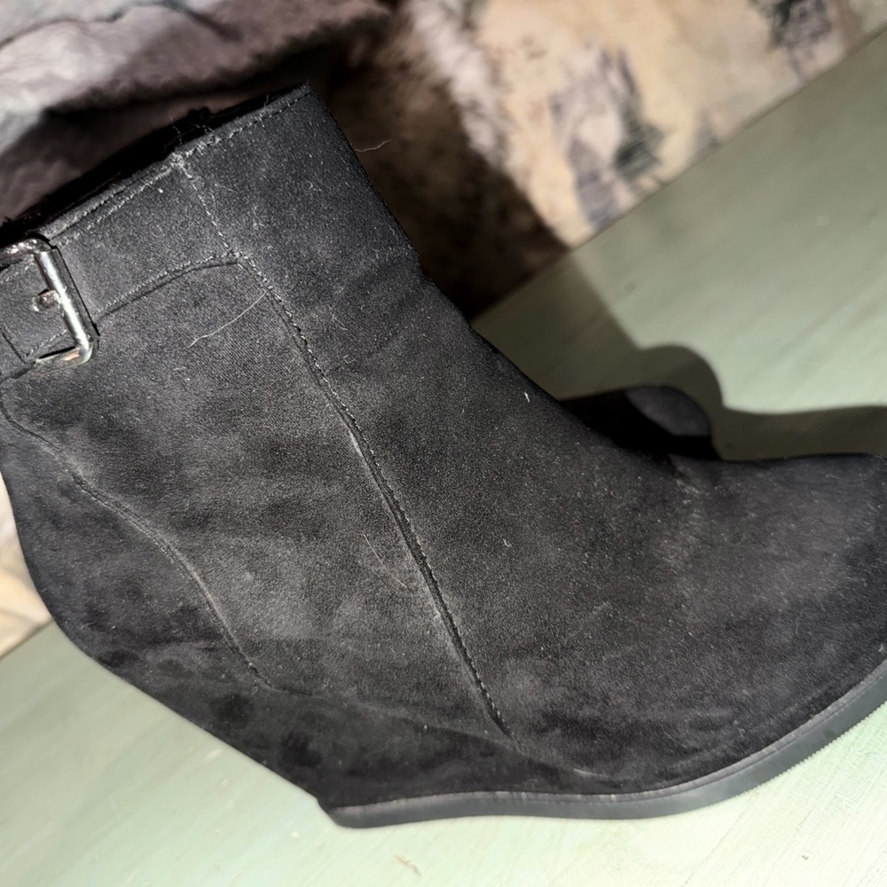 Forever 21 Black Wedge Ankle Booties